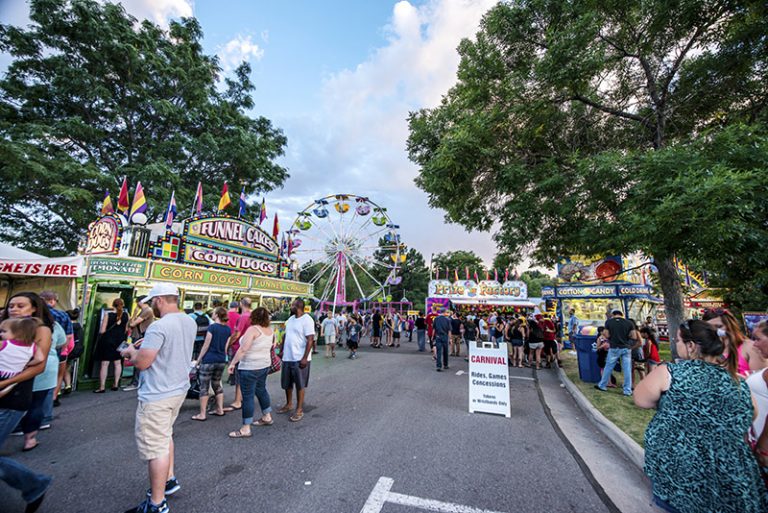 Volunteer Wheat Ridge Carnation Festival